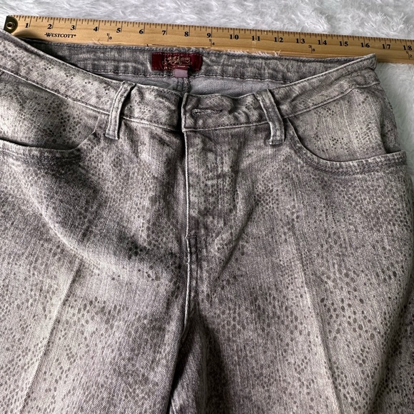 One 5 One Gray Snakeskin Print Slim Leg Jeans - Women's Size 12 - Picture 9 of 13
